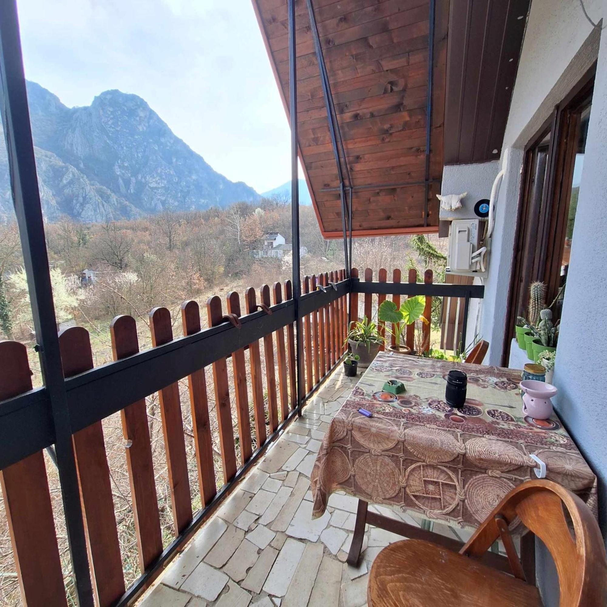 Canyon Matka Nature Apartments With A Terrace สโกเปีย ภายนอก รูปภาพ